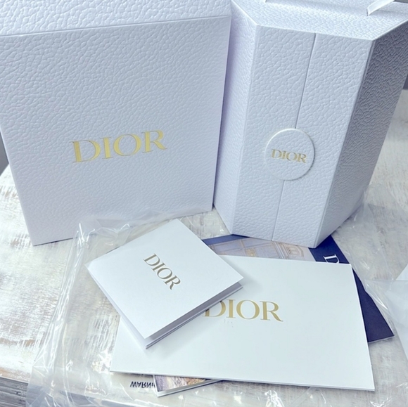 NWT Dior J'adore Montaigne Coffret with 4 Bottles - Picture 7 of 8